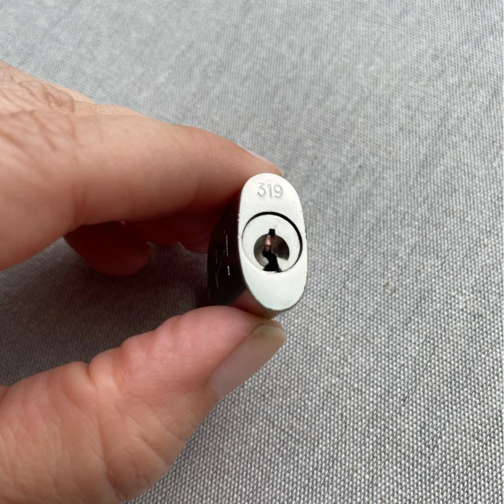 Louis Vuitton Silver Lock & Key - Picture 4 of 6